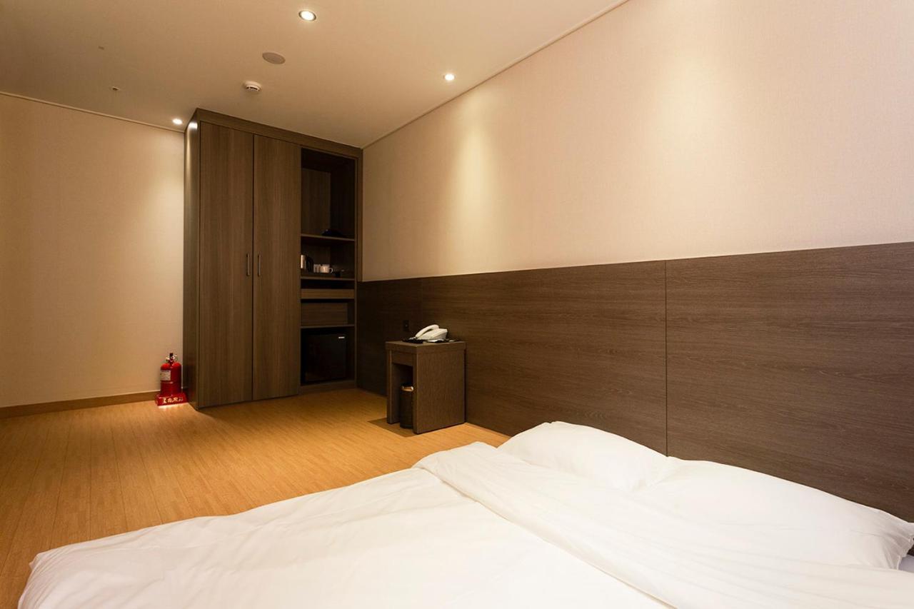 Grandmillions Hotel Seogwipo Exterior foto