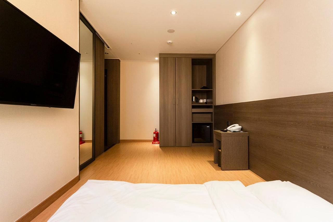 Grandmillions Hotel Seogwipo Exterior foto